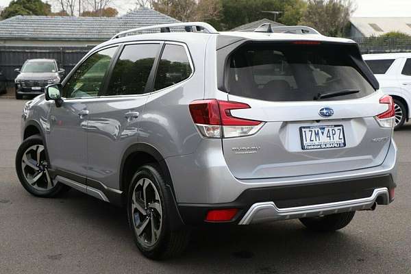 2024 Subaru Forester 2.5i-S S5