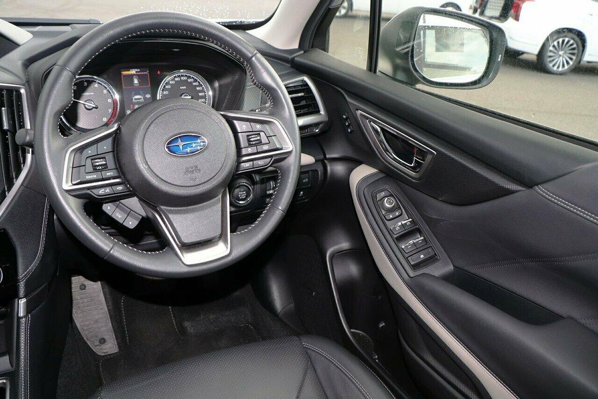 2024 Subaru Forester 2.5i-S S5
