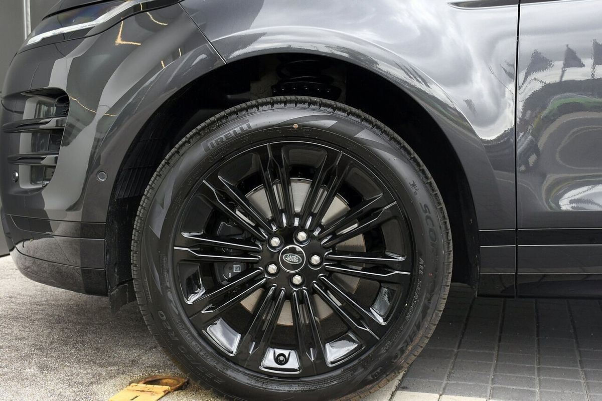 2025 Land Rover Range Rover Evoque P250 Dynamic SE L551