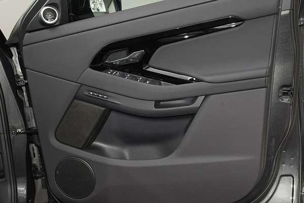 2025 Land Rover Range Rover Evoque P250 Dynamic SE L551