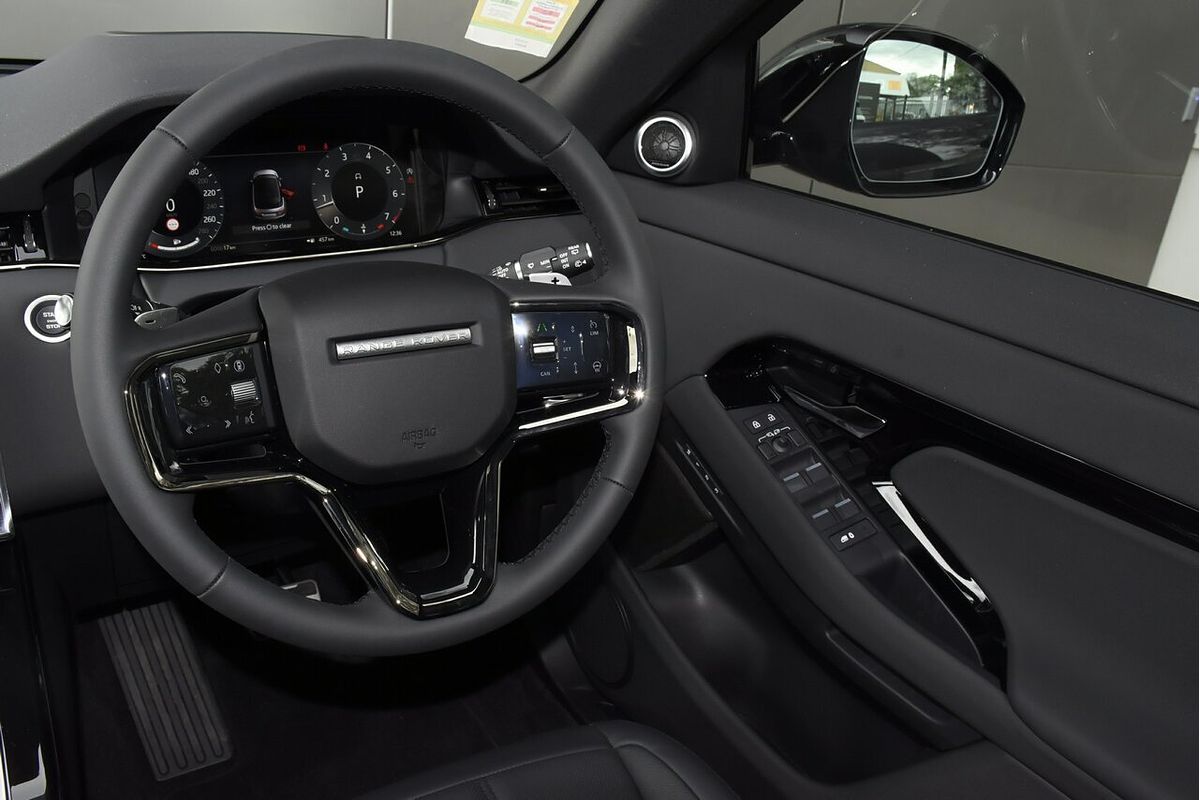 2025 Land Rover Range Rover Evoque P250 Dynamic SE L551
