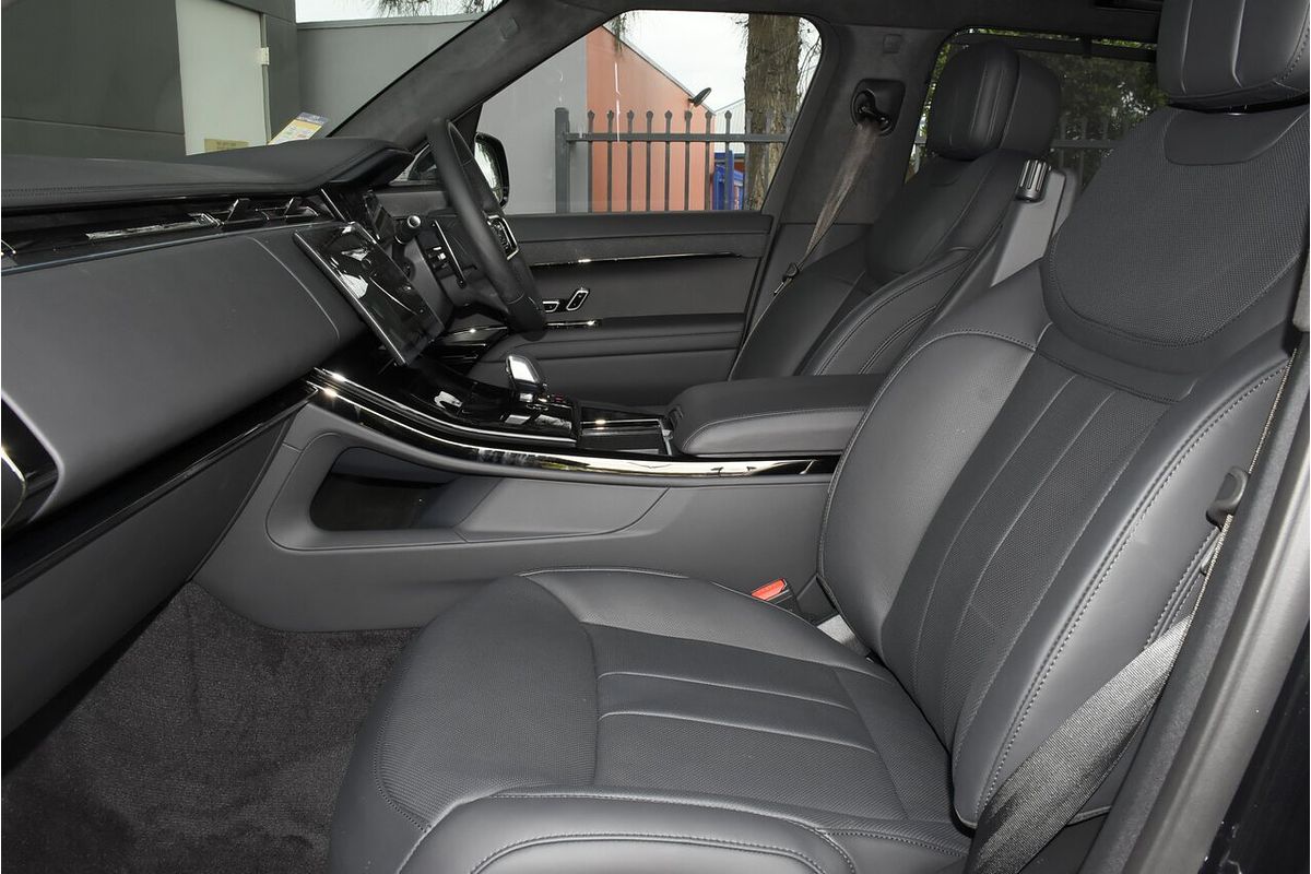 2025 Land Rover Range Rover Sport P530 Autobiography L461