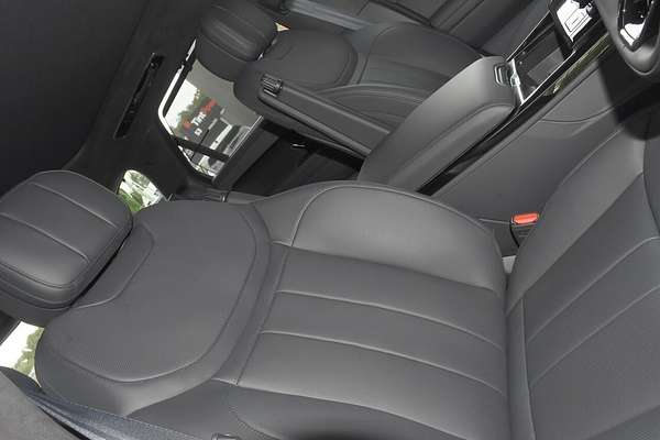 2025 Land Rover Range Rover Sport P530 Autobiography L461