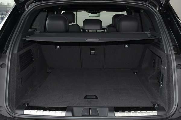 2025 Land Rover Range Rover Sport P530 Autobiography L461