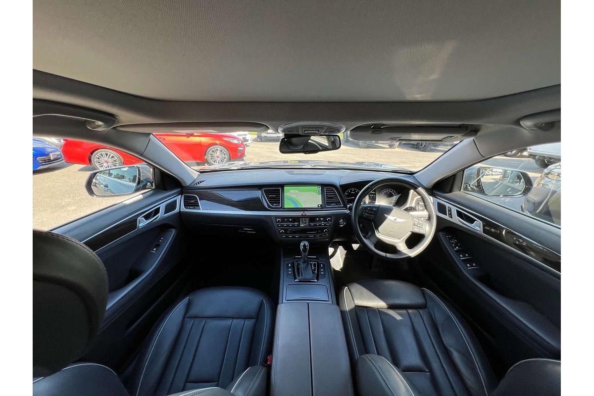 2015 Hyundai Genesis Ultimate Pack DH