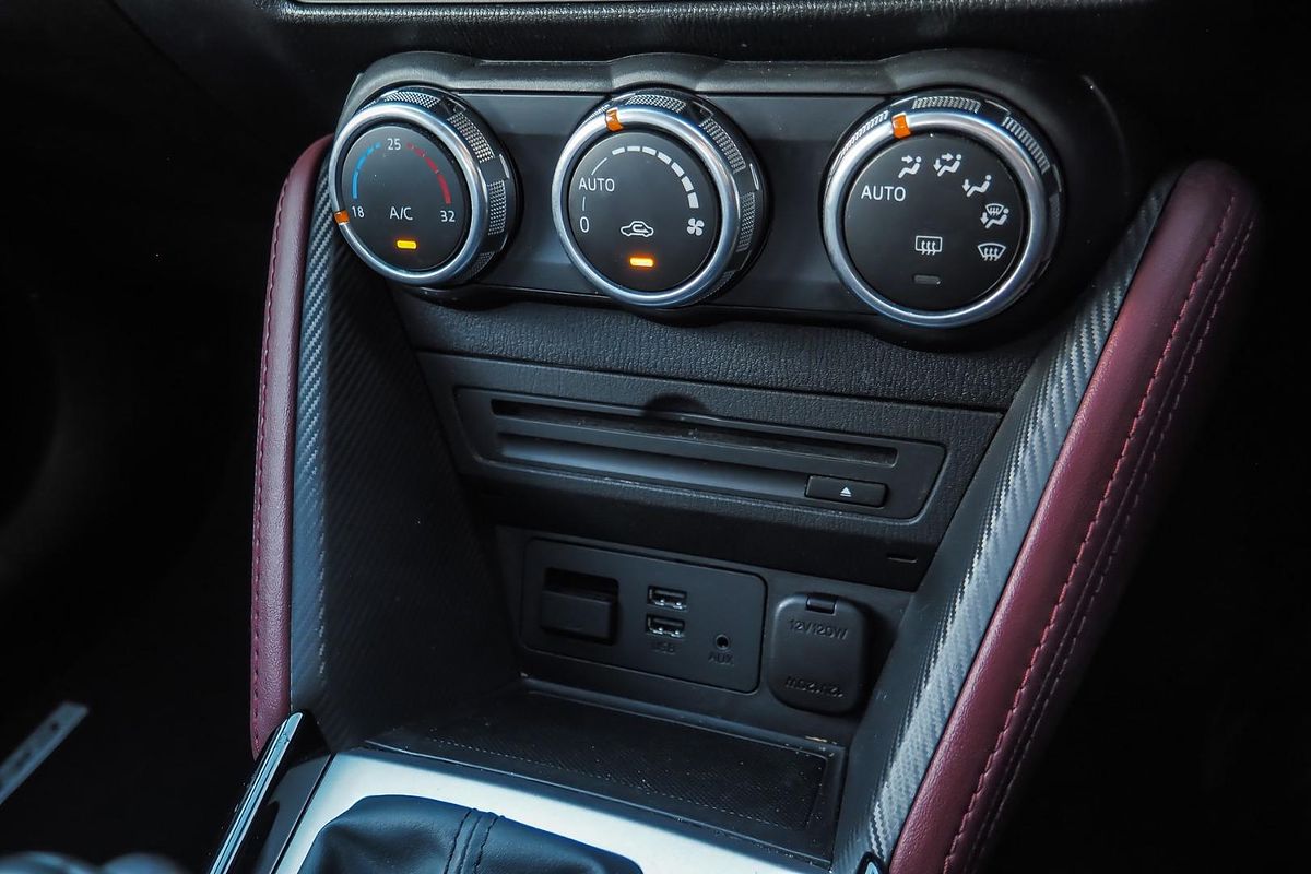 2016 Mazda CX-3 sTouring DK