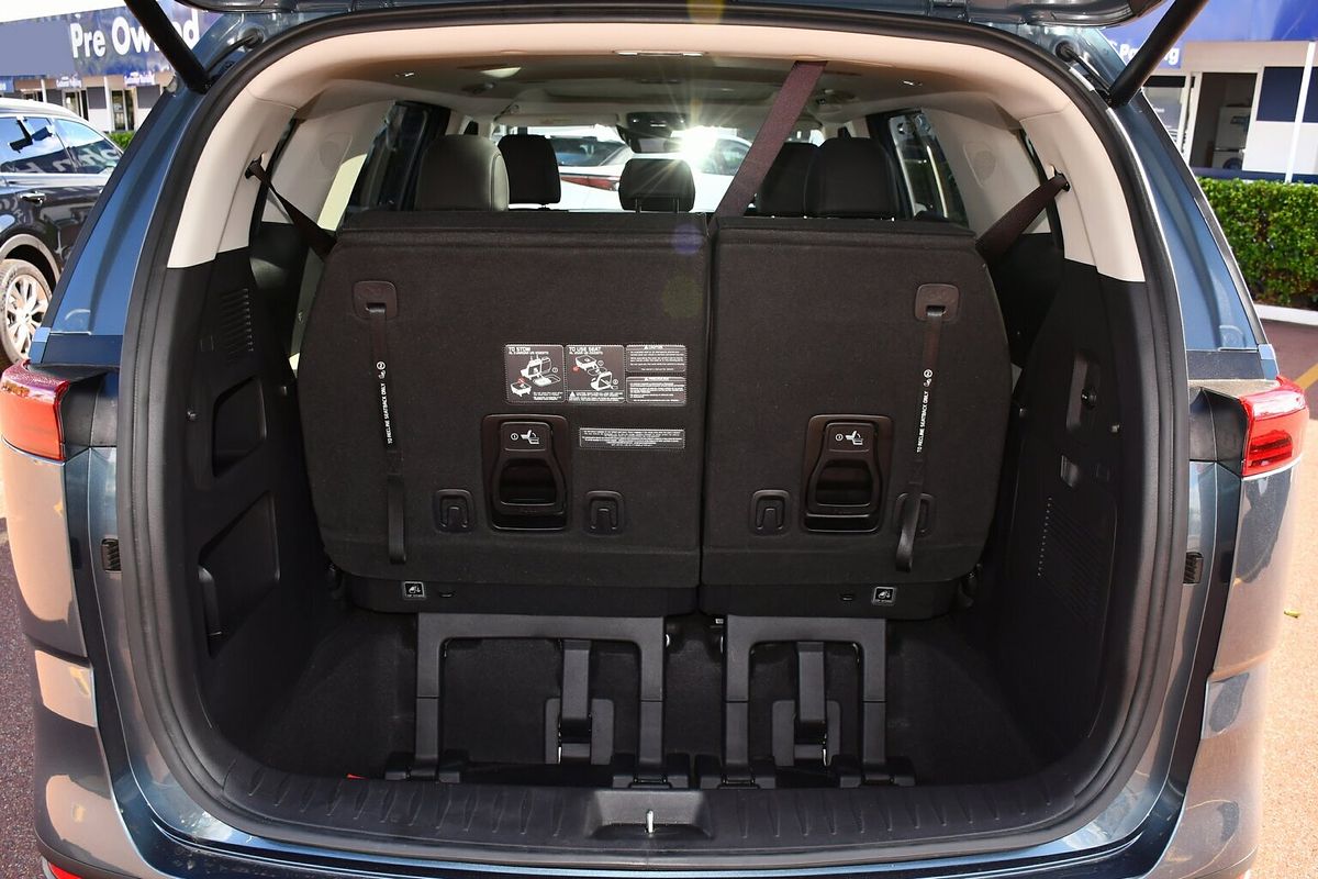 2023 Kia Carnival Platinum KA4