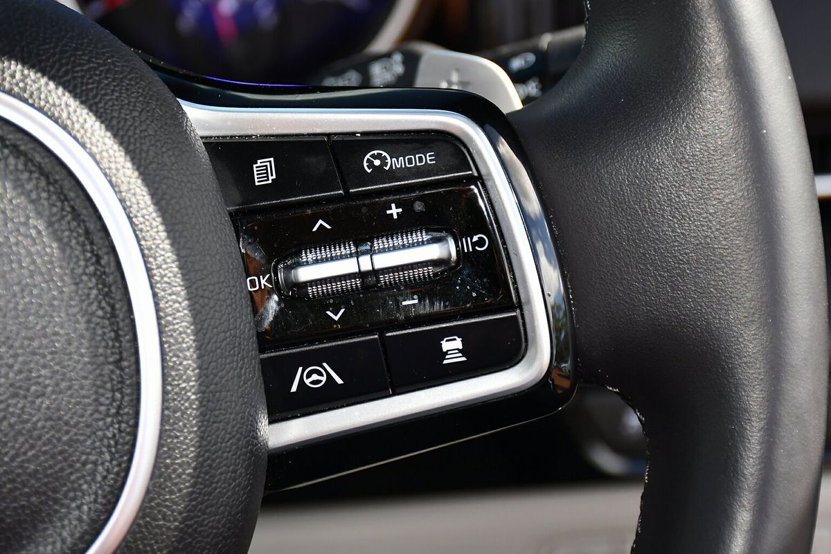 2023 Kia Carnival Platinum KA4
