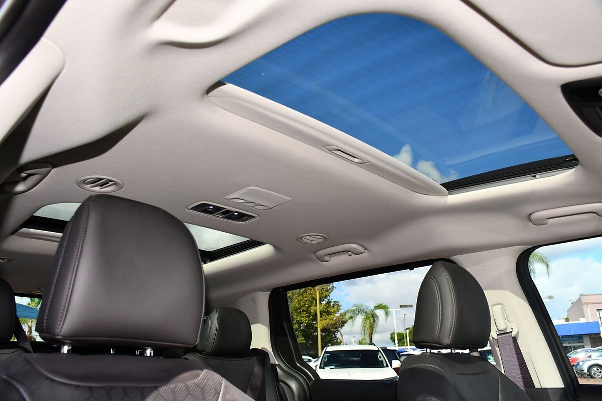 2023 Kia Carnival Platinum KA4