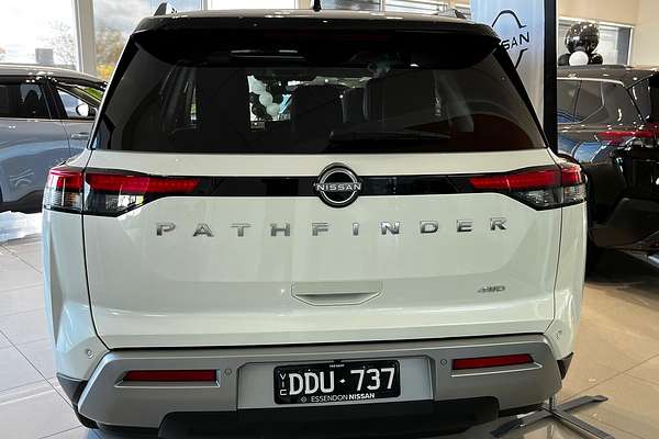 2025 Nissan Pathfinder Ti-L R53