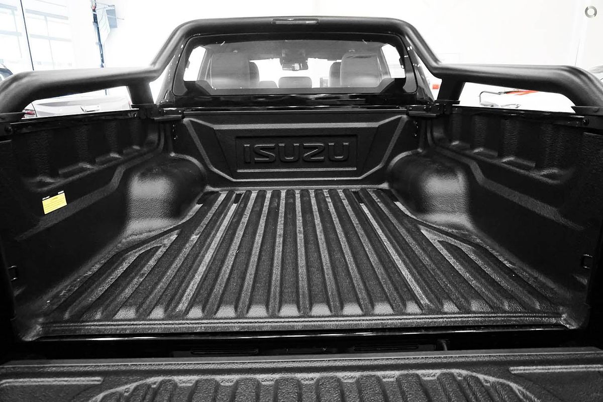 2024 Isuzu D-MAX BLADE 4X4