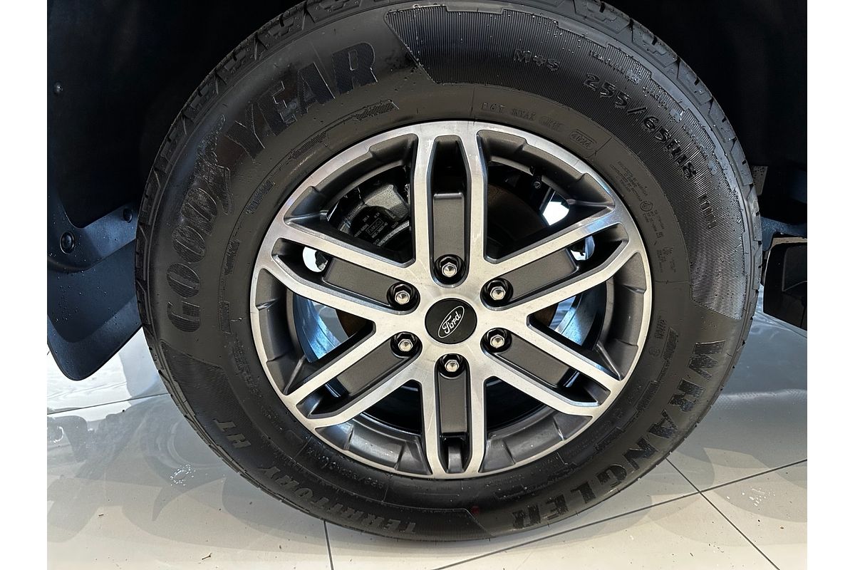 2025 Ford Everest Trend 2.0L