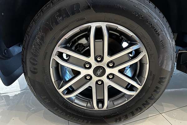2025 Ford Everest Trend 2.0L