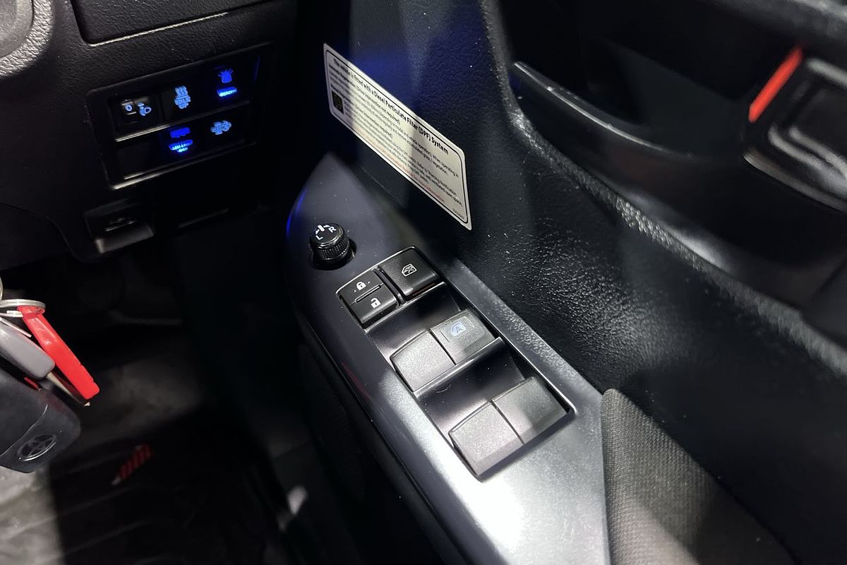2021 Toyota Hilux SR GUN126R 4X4