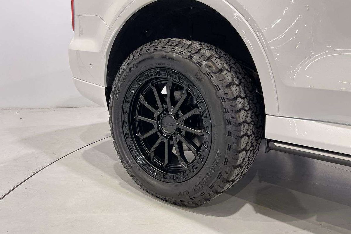 2024 GWM Tank 500 Ultra Hybrid P03