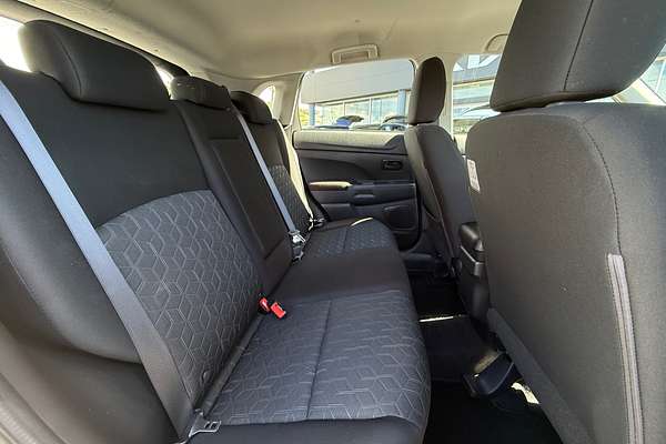 2023 Mitsubishi ASX ES XD