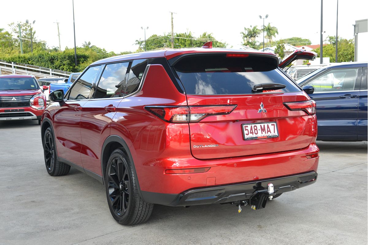 2024 Mitsubishi Outlander Black Edition ZM