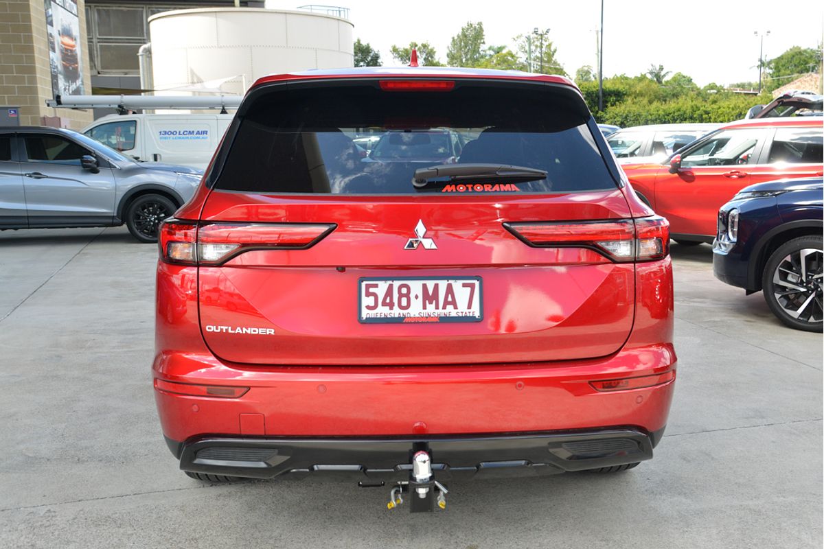 2024 Mitsubishi Outlander Black Edition ZM