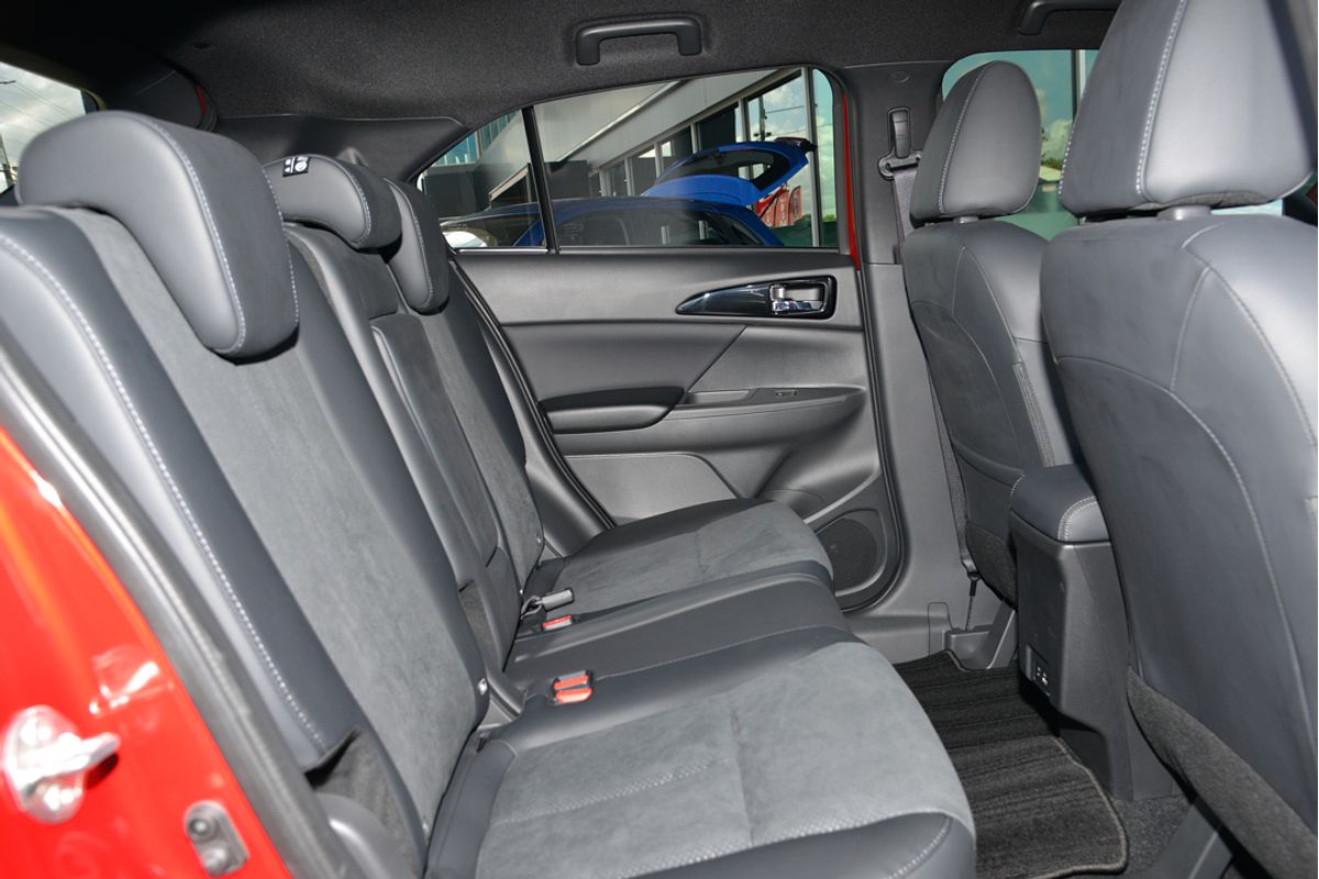 2024 Mitsubishi Eclipse Cross Black Edition YB