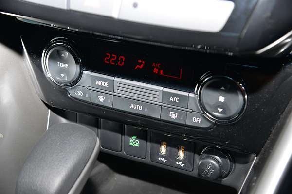 2024 Mitsubishi Eclipse Cross Black Edition YB