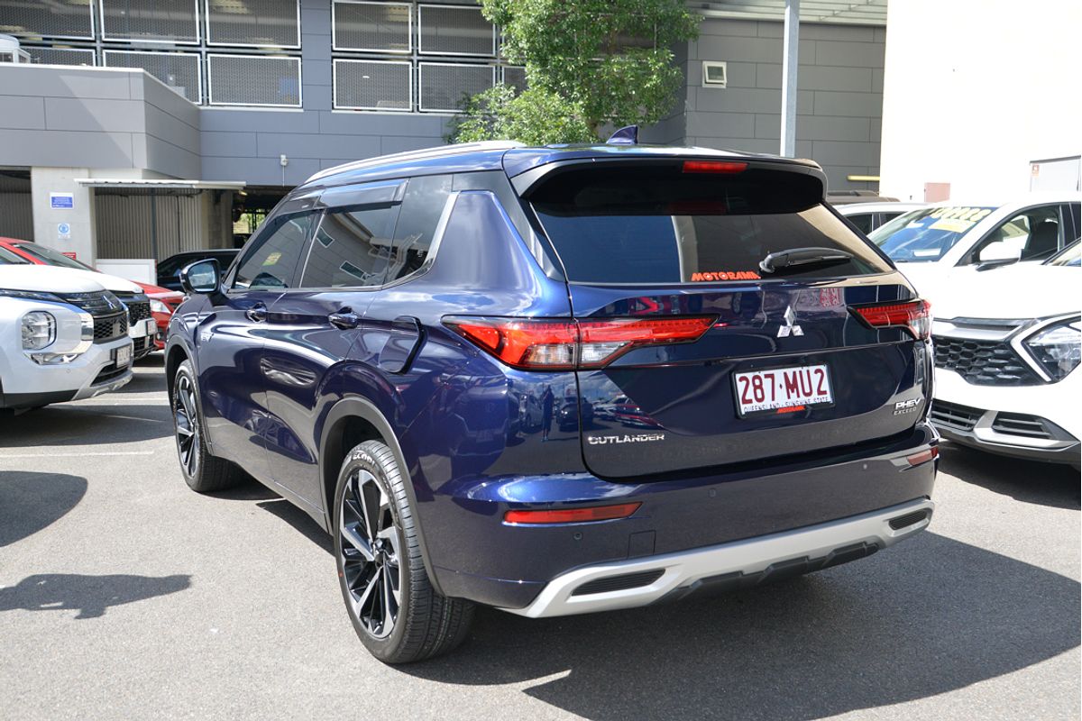 2024 Mitsubishi Outlander PHEV Exceed ZM