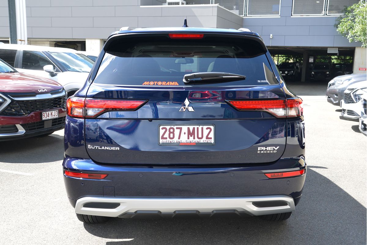 2024 Mitsubishi Outlander PHEV Exceed ZM