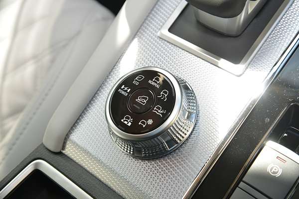 2024 Mitsubishi Outlander PHEV Exceed ZM