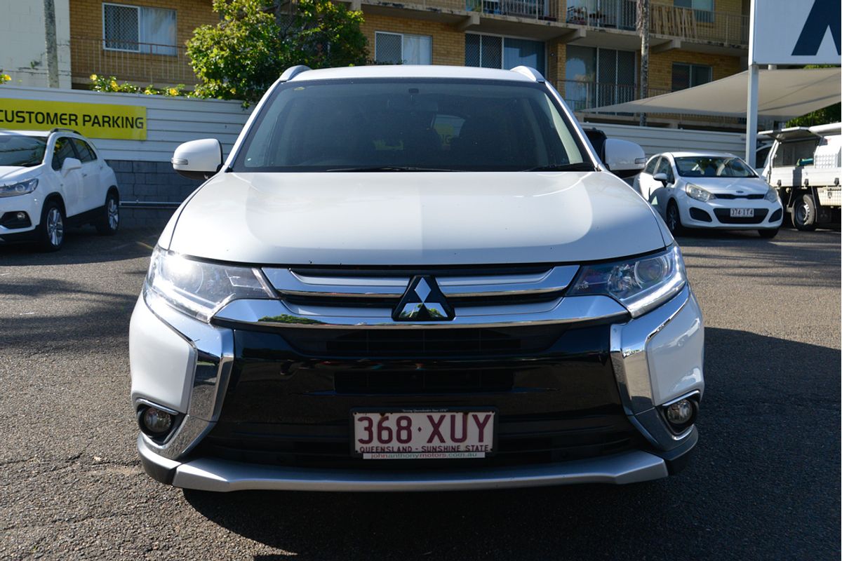 2017 Mitsubishi Outlander LS Safety Pack ZK