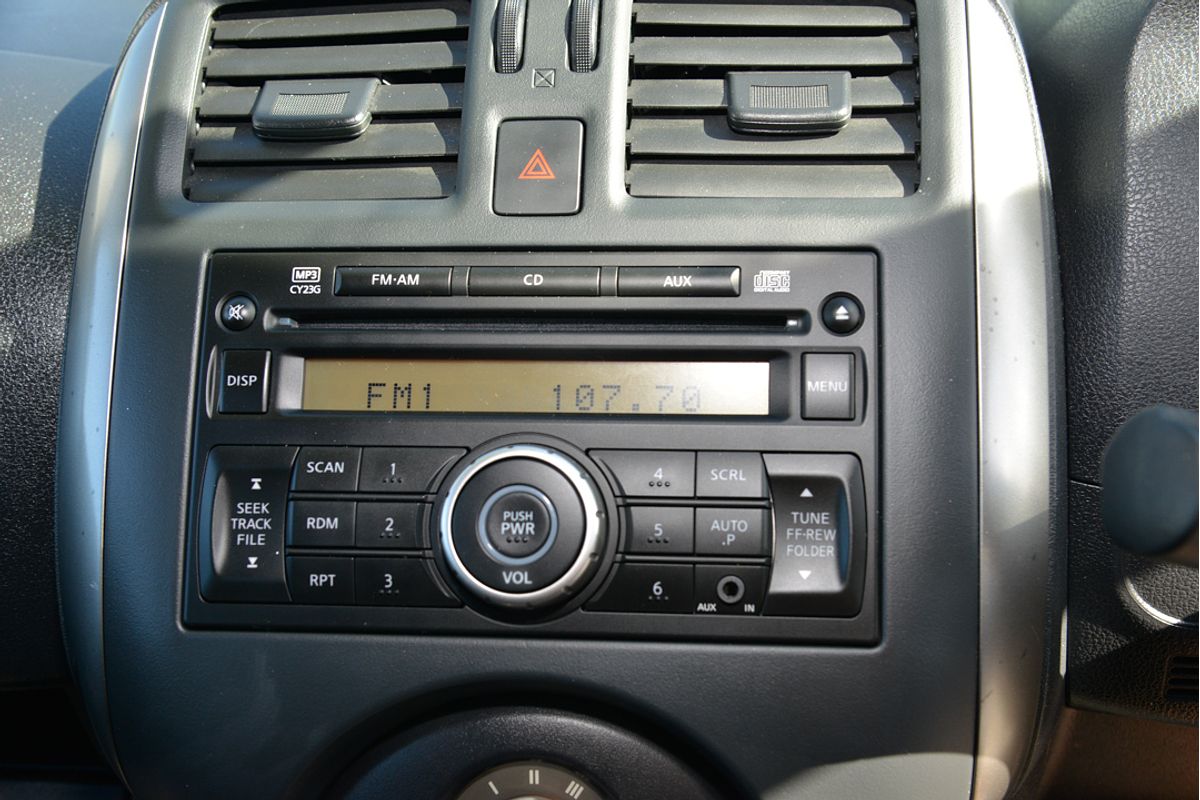 2013 Nissan Almera ST N17