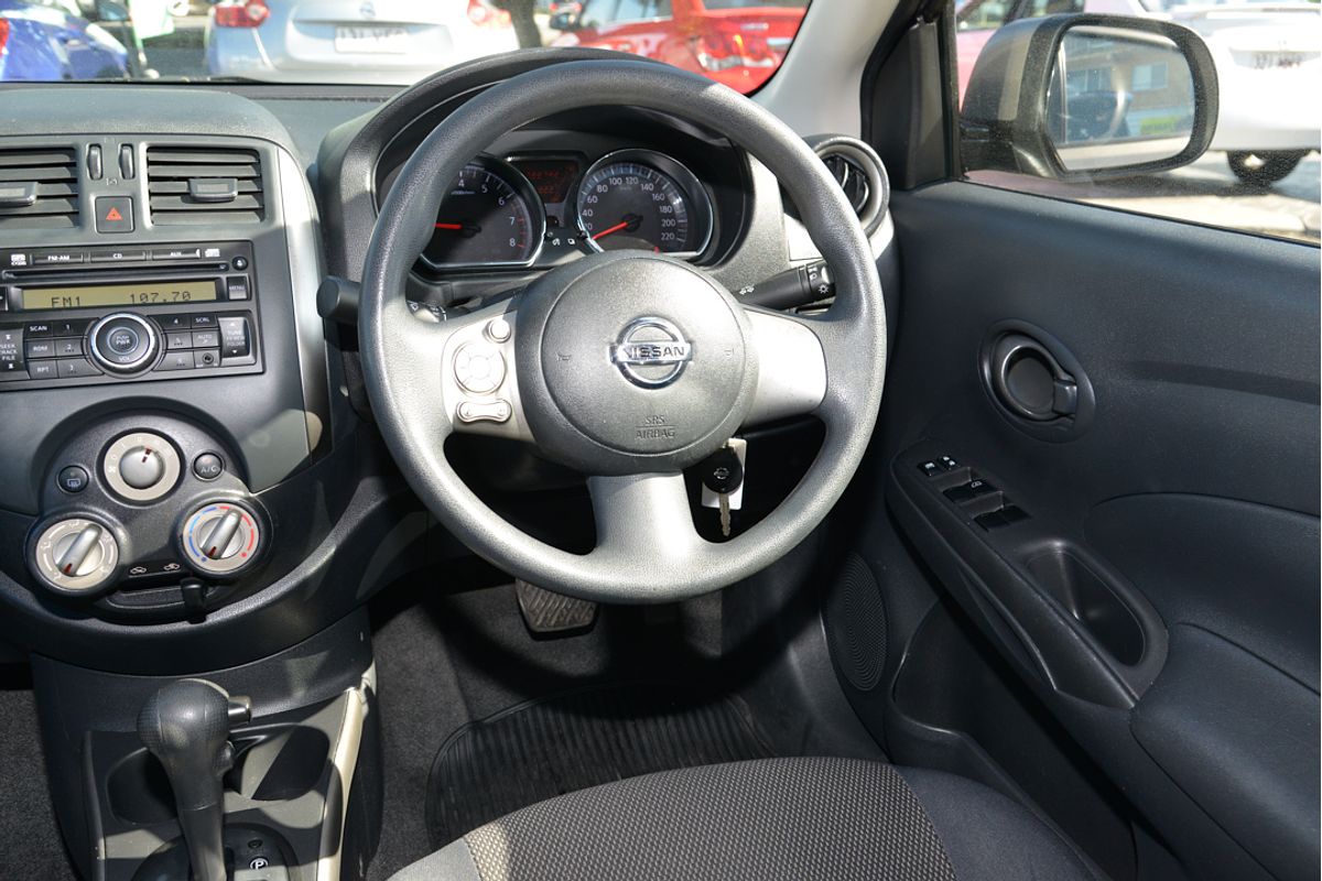 2013 Nissan Almera ST N17