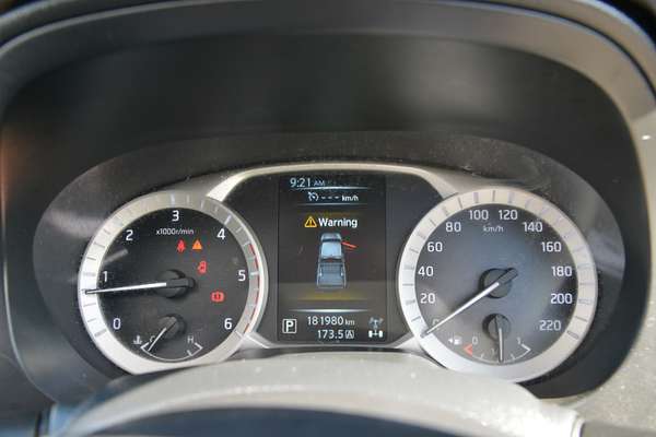 2015 Nissan Navara ST D23 4X4