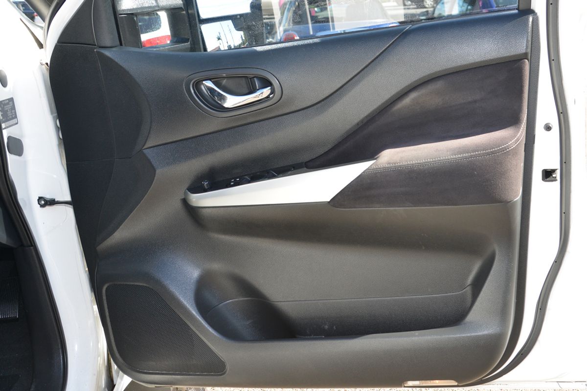 2015 Nissan Navara ST D23 4X4