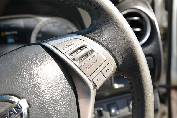 2015 Nissan Navara ST D23 4X4