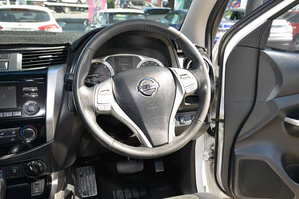 2015 Nissan Navara ST D23 4X4