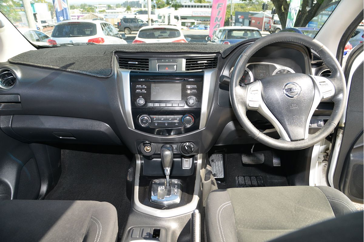 2015 Nissan Navara ST D23 4X4