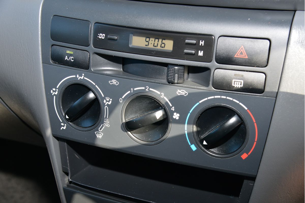 2006 Toyota Corolla Ascent Sport ZZE122R