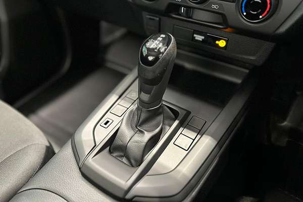 2025 Isuzu D-MAX SX High Ride Rear Wheel Drive
