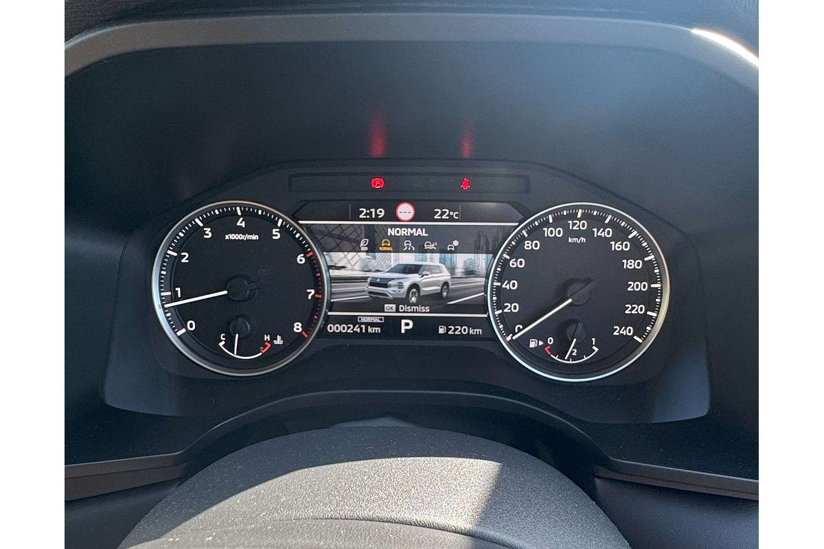 2024 Mitsubishi Outlander LS ZM