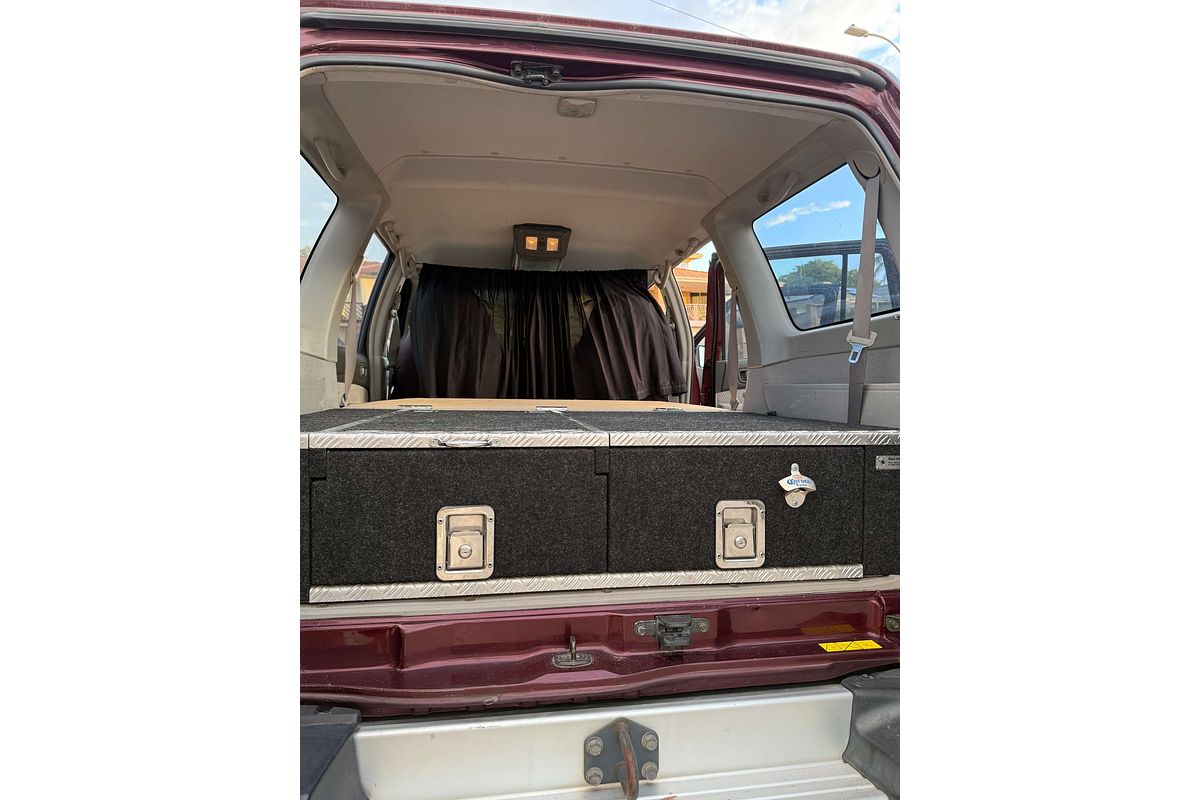 2003 Nissan Patrol ST GU III