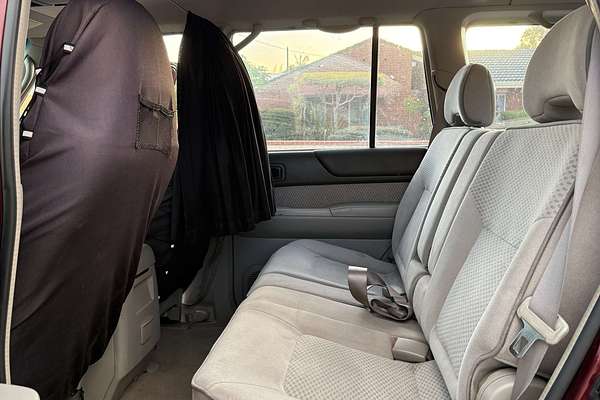 2003 Nissan Patrol ST GU III