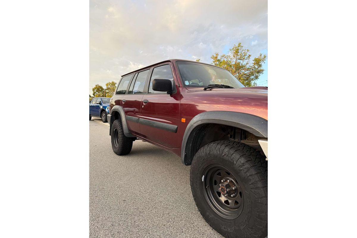 2003 Nissan Patrol ST GU III