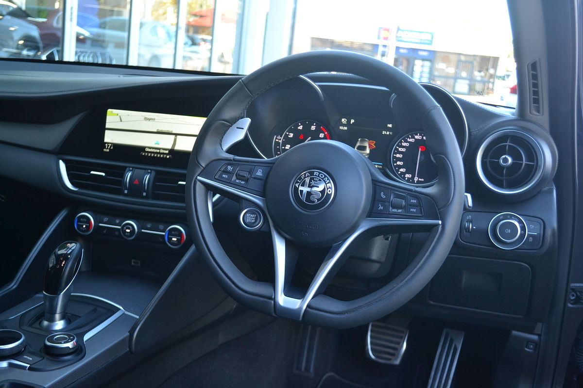 2018 Alfa Romeo Giulia Veloce