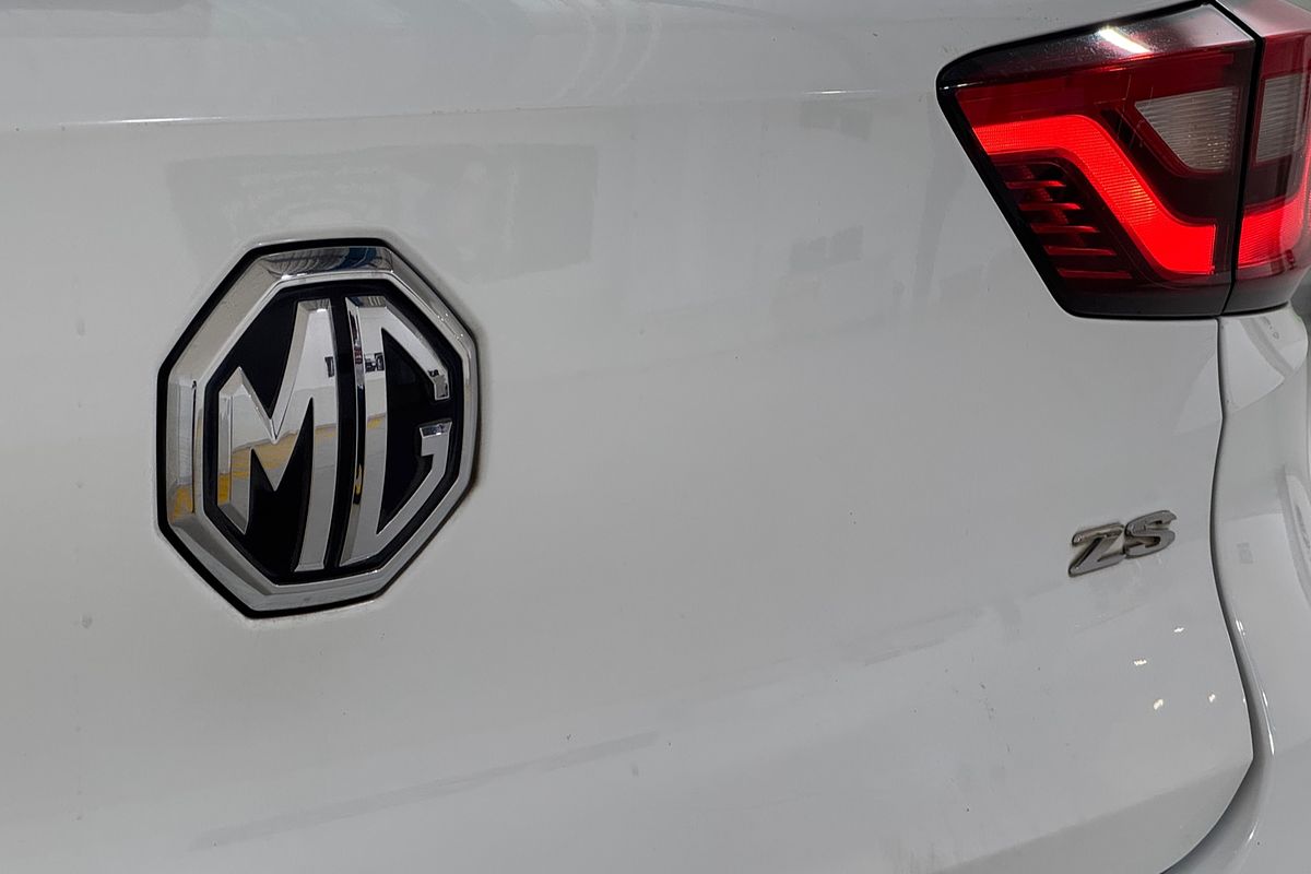 2018 MG ZS Excite AZS1