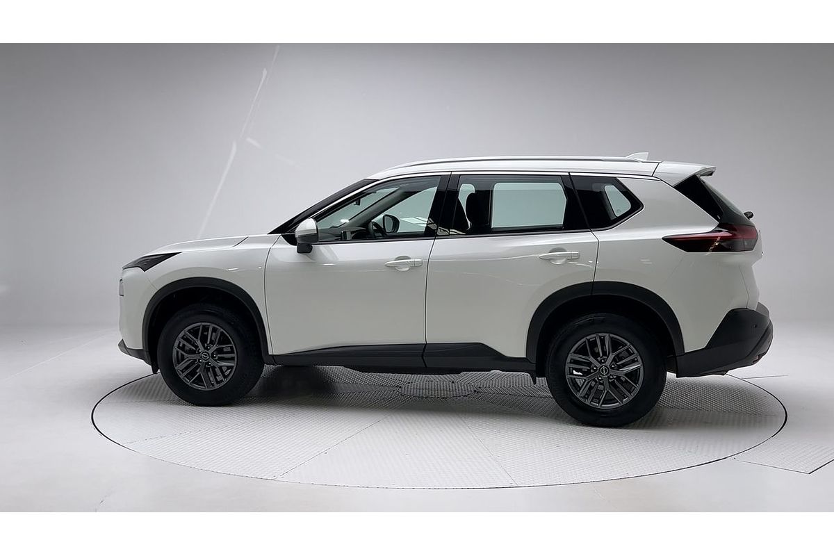 2023 Nissan X-TRAIL ST T33