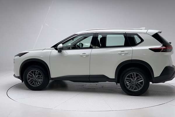 2023 Nissan X-TRAIL ST T33
