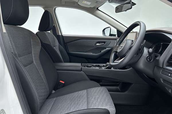 2023 Nissan X-TRAIL ST T33