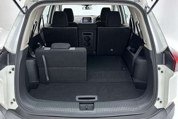 2023 Nissan X-TRAIL ST T33