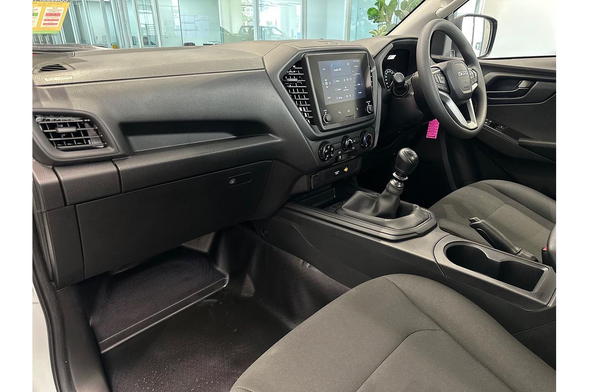 2025 Isuzu D-MAX SX High Ride Rear Wheel Drive