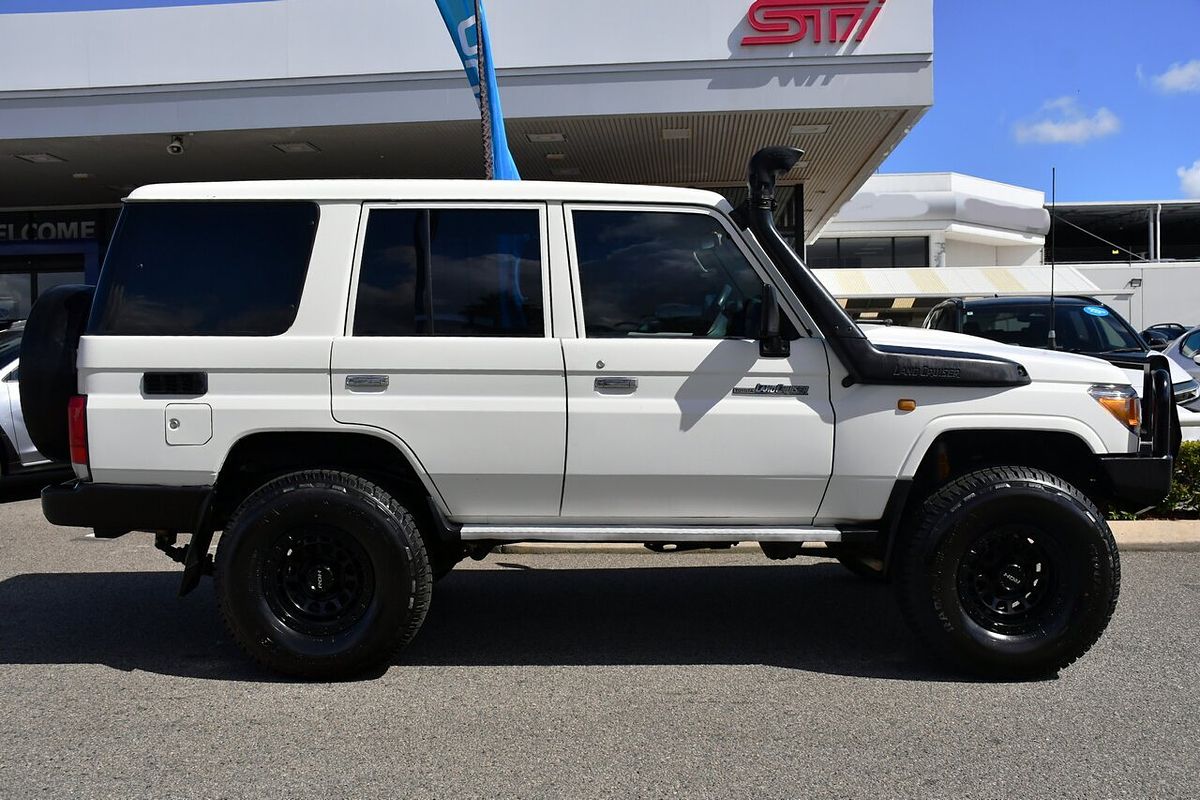 2012 Toyota Landcruiser Workmate VDJ76R