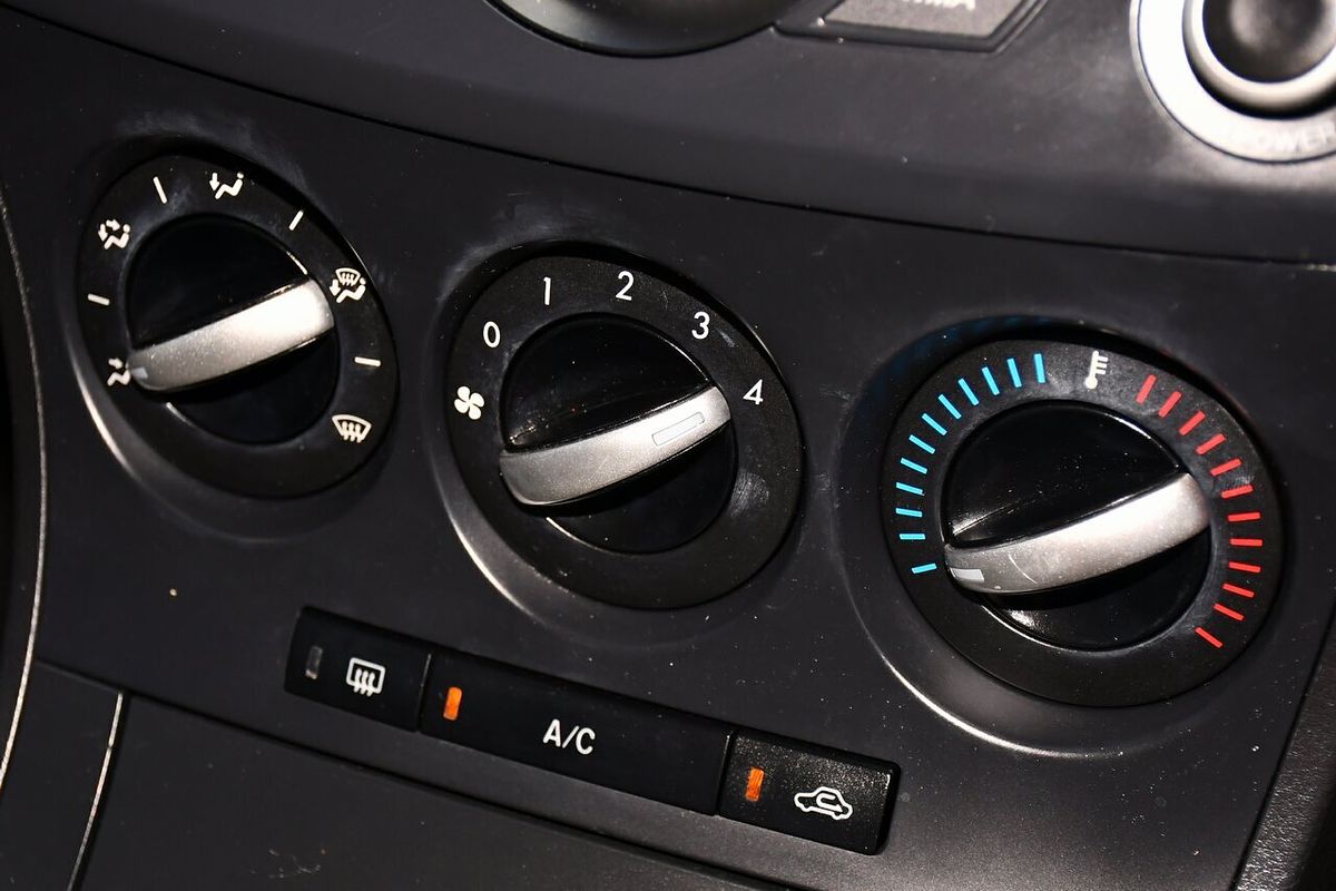 2013 Mazda 3 Neo BL Series 2